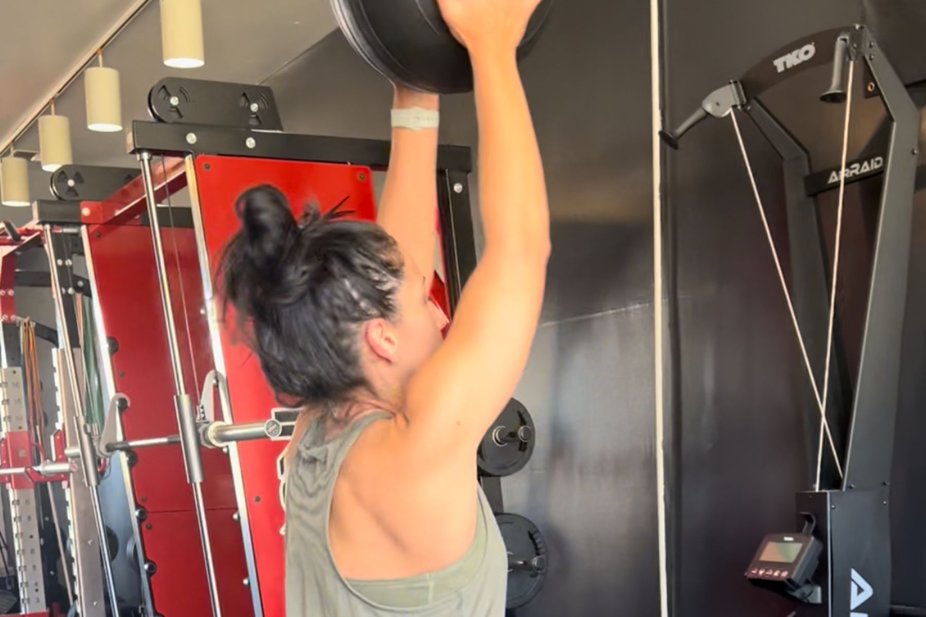 woman-doing-workout-2